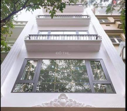 Bán nhà 36m2 x 3 tầng, ô tô đỗ cửa, phường Biên Giang giá 1.53 tỷ