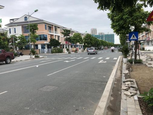 Cho thuê biệt thự Dương Nội đã hoàn thiện DT 200m2, đường 27m