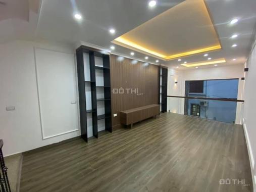 Hoa khôi Thanh Xuân ô tô đỗ, diện tích 34m2, giá chỉ 4.5 tỷ