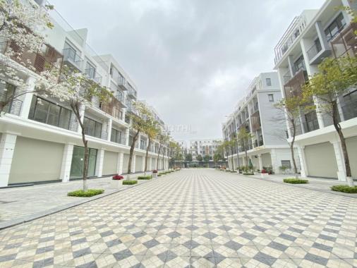 Bán căn góc 210m2 đẹp nhất dự án The Manor Nguyễn Xiển, CK 11%, LS 0% 36 tháng, LH 0976506885