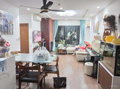 Chính chủ cần bán căn Eco Lake View full nội thất, 81m2 2PN, sổ hồng trao tay, cửa Tây tứ trạch