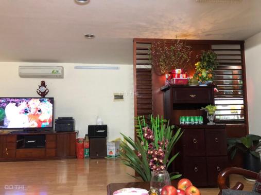 Chính chủ cần bán gấp căn góc chung cư DT 132m2 Trần Phú - HĐ, full nội thất, sổ đỏ chính chủ