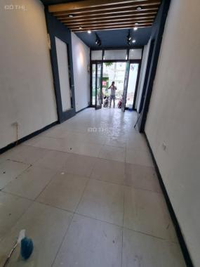 Cho thuê nhà ở 137 Phú Diễn, 4 tầng, ô tô đỗ cửa như hình ảnh, ở và văn phòng, bán hàng online