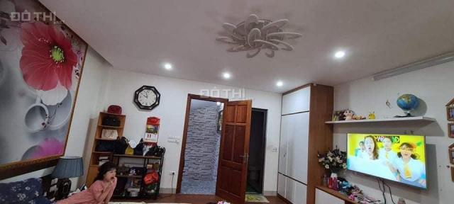 Bán nhà phố Tản Đà, Hà Đông, 40m2, 4,6 tỷ, nhà đẹp, gần chợ, trung tâm phố cổ