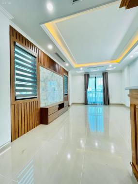 Bán nhà mặt phố Hồ Tùng Mậu, 60m2, lô góc, 3 mặt thoáng, 5 tầng, giá nhỉnh 9 tỷ