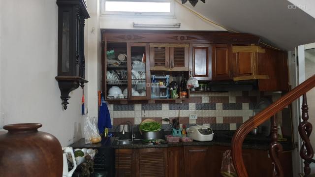 Bán 80m2 mặt phố 2 vỉa hè 10 tỷ Nguyễn Đình Hoàn