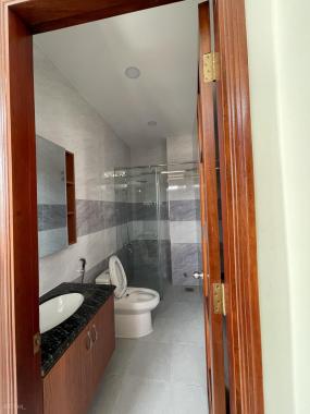 Bán nhà riêng tại đường Nguyễn Thị Khắp, Dĩ An, Bình Dương diện tích 80m2 giá giá chỉ 4 tỷ 5