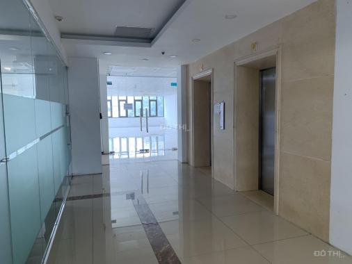 Cho thuê văn phòng chuyên nghiệp đường Hoàng Ngân Plaza, DT 150m2, giá 250k/m2/th. LH 0961265892