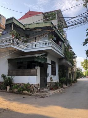 Cần sang tên gấp nhà 3 tầng tại Ngô Xuân Quảng, Trâu Qùy