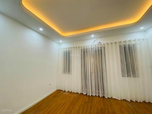 Bán nhà đẹp Ngọc Thụy, Long Biên, 47m2, 6 tầng, MT 4.8m, 7.3 tỷ, kinh doanh