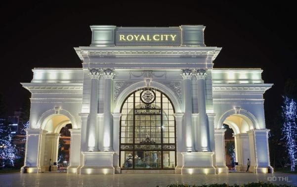 Chính chủ bán căn hộ cao cấp Royal City 55m2 thiết kế vip 2 Pn công năng tiện ích hoàn hảo 2 tỷ 950