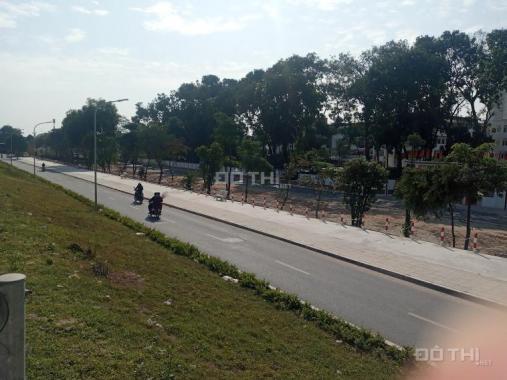 Bán đất mặt đường Nguyễn Khoái, Hà Nội, mặt tiền siêu khủng 200m giá cực sốc