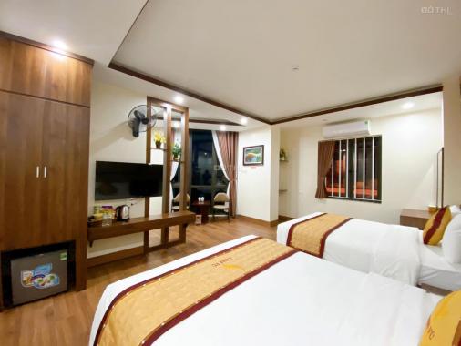 Bán khách sạn 2 mặt tiền vị trí trung tâm nhất TP Lào Cai (mới 99%)