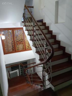Chính chủ bán nhà phố Cù Chính Lan, Thanh Xuân, DT 68m2, thang máy, giá 8 tỷ 2