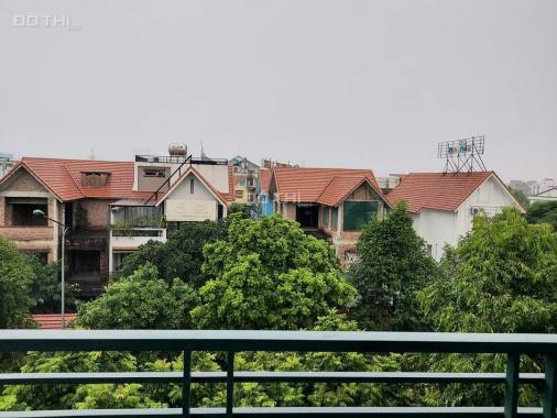 Cực hiếm, nhà KĐT Linh Đàm, cạnh trường Chu Văn An, đường lớn 2 chiều, KD sầm uất, 60m2 x 4T