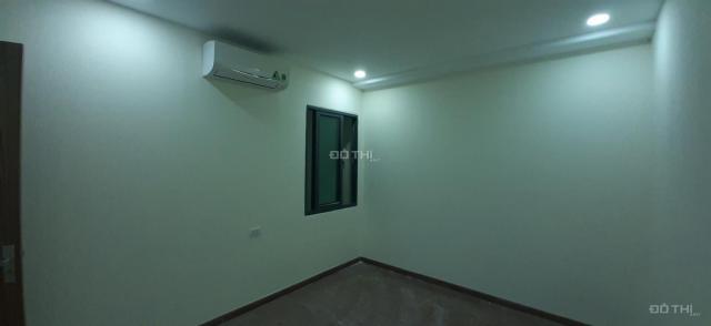 Cần bán căn hộ 67m2 tại Eco Green City, giá bán 1.9 tỷ. Lh 0962948769