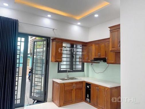 Bán nhà đẹp giá rẻ, Phường 5, quận Phú Nhuận, 18m2, giá 4.05 tỷ