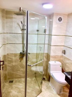 Chính chủ nhờ bán nhà phố Vân Hồ DT 80m2 x 6 tầng, thang máy, trung tâm, view hồ, giá 11,5 tỷ