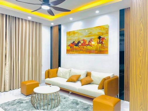 Cần bán nhà Bằng Liệt 40m2, 5 tầng gần khu đô thị giá trên 2 tỷ