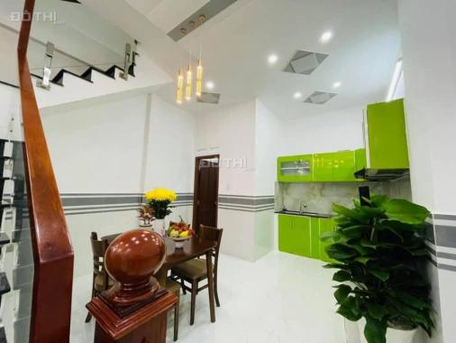 Chưa đến 3 tỷ mua nhà ở ngay, Nơ Trang Long, nhà đẹp, 2 tầng, DT: 14.5m2