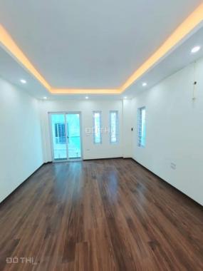 Cấn bán nhà phố Vĩnh Tuy cạnh Times City 50m2, vị trí cực đẹp, giá 4,5 tỷ. 0932231718