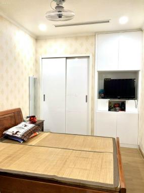 Bán căn số 03 toà R6 Royal City cùng Subbaba