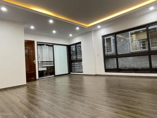 Không có căn thứ 2 hàng xóm Gamuda khu phân lô hồ Tây Trà, ô tô đỗ cổng 5T. 35m2