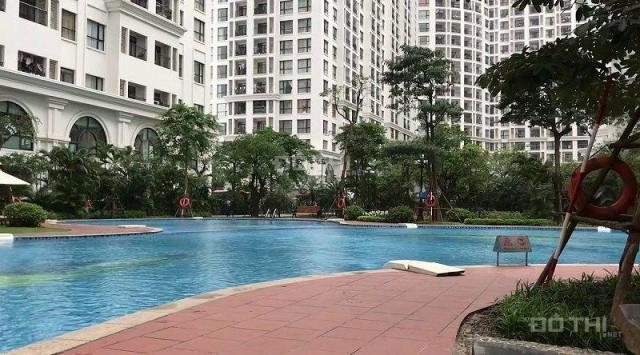 Do chuyển công tác vào Sài Gòn, tôi cần bán gấp căn hộ 26 tầng trung R1B Royal City, 150m2, 8.5 tỷ
