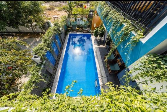 Bán căn villa 8 phòng siêu đẹp tại biển An Bàng - Hội An. Giá bán cực tốt 15 tỷ