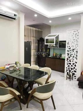 Bán nhà phố Thái Hà, 98m2, 5 tầng, MT gần 5m, kinh doanh, ô tô vào nhà, SĐCC