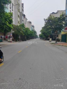 Bán đất tại Vân Canh bán lô 2 mặt thoáng DT 50m2 cạnh đường Trịnh Văn Bô