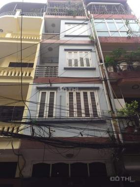 Cho thuê nhà ngõ 93 Hoàng Quốc Việt. Diện tích 50m2 x 4,5 tầng, mỗi tầng 2 phòng 1 phụ