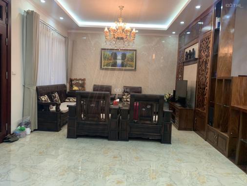 Cho thuê biệt thự siêu đẹp 280m2 đủ đồ tại T1 Ciputra, Tây Hồ, Hà Nội