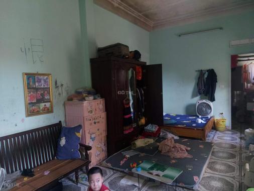 Nguyễn Đức Cảnh - 15m ra phố lớn - 1 nhà 3 tầng 1 nhà cấp 4 đang cho thuê