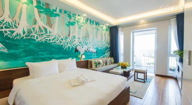 Khách sạn vip Quận Hoàn Kiếm, 30m ra hồ Gươm, cao tầng, doanh thu khủng, 78 tỷ