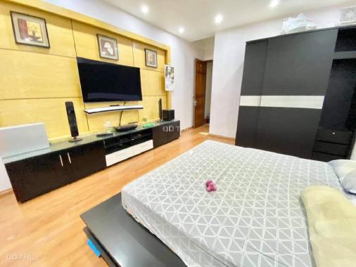 Cho thuê nhà Núi Trúc 6 tầng full đồ đẹp đúng như hình ảnh