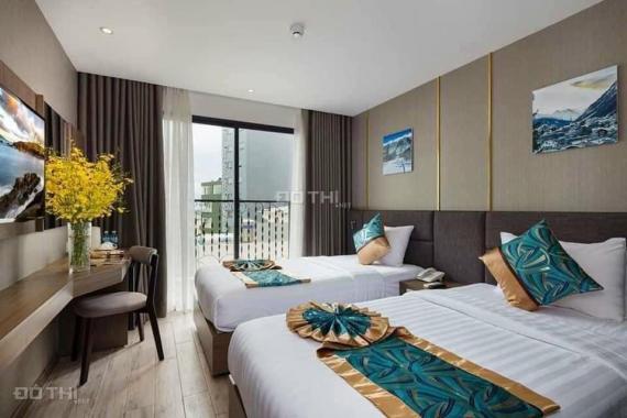 Khách sạn 4 sao phố biển Nha Trang - Vị trí đẹp, ba thoáng - Tổng 140 phòng