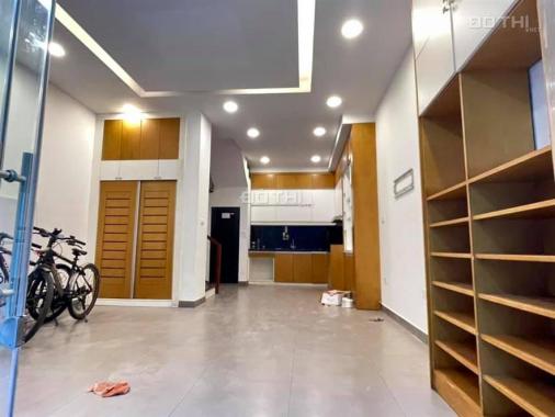 Bán nhà ngõ phố Nguyễn Trãi, 55m2, 5 tầng, MT 4,3m nhà đẹp, ngõ đẹp, giá 4.5 tỷ