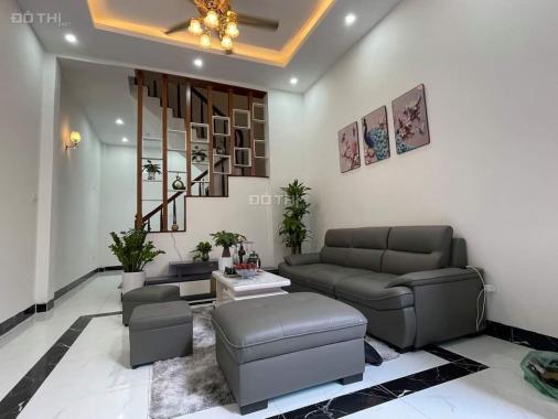 Bán nhà riêng tại phố Nguyễn Ngọc Vũ, Phường Trung Hòa, Cầu Giấy, Hà Nội diện tích 38m2