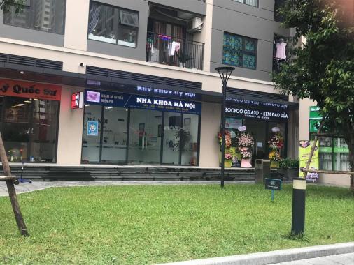 Bán căn shop 2 tầng view nội khu sân tập, nơi đông dân cư qua lại và sinh hoạt Vinhomes Smart City