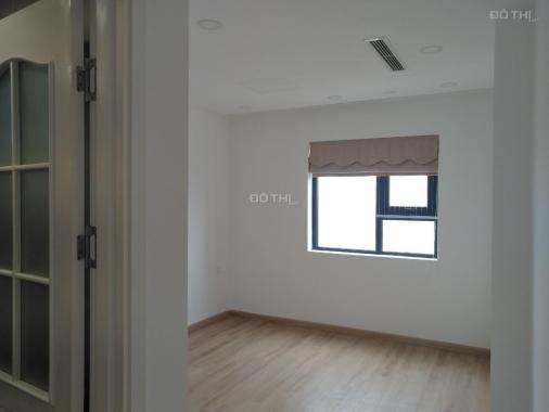 Chuyên cho thuê CHCC Hà Nội Paragon, Cầu Giấy: 140m2, 3pn cơ bản để ở - LVP, 13.5tr/th 0969.286.234