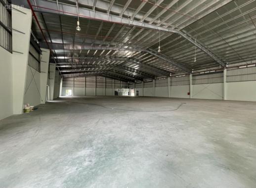Cho thuê nhà xưởng 2400m2 mới trong KCN Tân Tạo, Quận Bình Tân