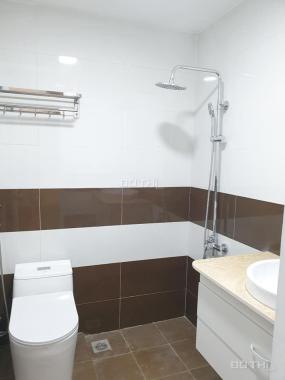 Bán nhà phố Thanh Nhàn, quận Hai Bà Trưng, gần phố, 3 ngủ, ở ngay, 33m2 x 5T, giá 3.5 tỷ