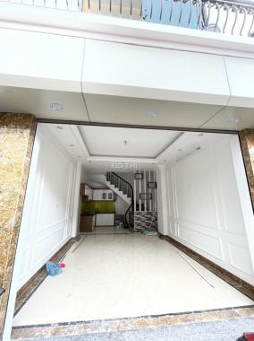 Bán nhà 3 mặt thoáng 40m2*5T, mặt đường kinh doanh, gara ô tô Đa Sỹ, Kiến Hưng, Hà Đông. Giá 4.3 tỷ