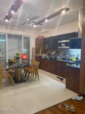 Nhà Âu Cơ 3.5 tỷ - 5 tầng - ngõ ba gác 20m ra ô tô