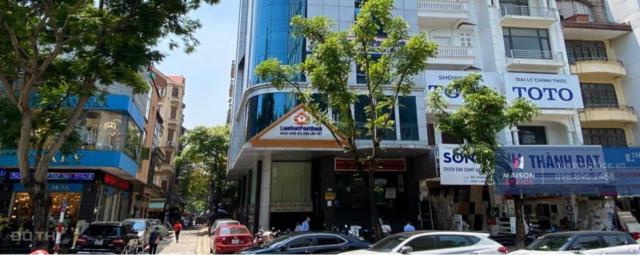Bán nhà MP Hoàng Quốc Việt, 240m2 - 6 tầng - MT 12m lô góc 1 mặt phố 1 mặt ngõ ô tô tránh