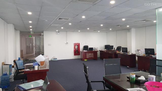 Cho thuê văn phòng 160m2 tại ngõ 396 Nguyễn Xiển, đường trước nhà 30m