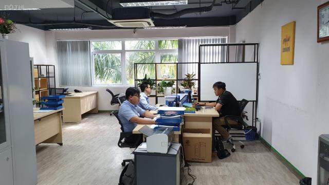 Cho thuê sàn văn phòng 150m2, sàn văn phòng thông thoáng, gần ngã tư Nguyễn Xiển - Nguyễn Trãi