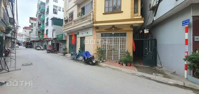 Bán nhà phố Tân Mai, Nguyễn Chính, 29m2x5 tầng, ô tô tránh ngay cổng, giá 3.8 tỷ