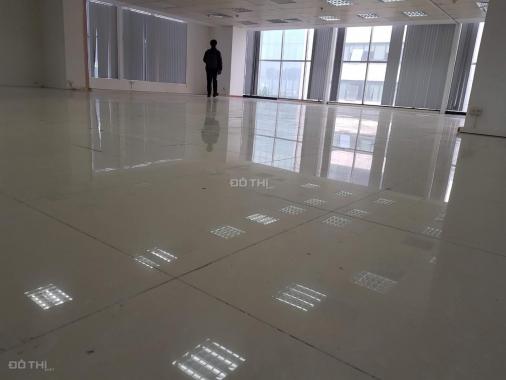 Cho thuê sàn vp diện tích 160m2 tại tòa nhà VMT Duy Tân, giá hợp lý. Lh 0989790498